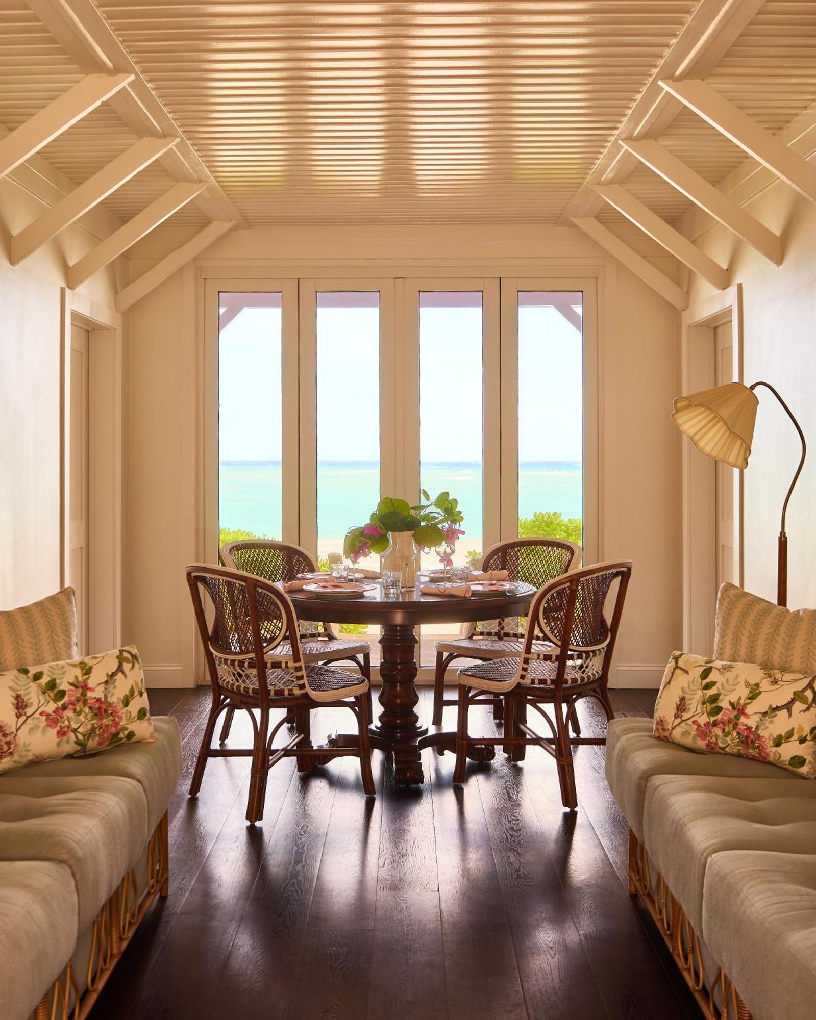 Coral Sands Inn & Cottages Dunmore Town Ngoại thất bức ảnh