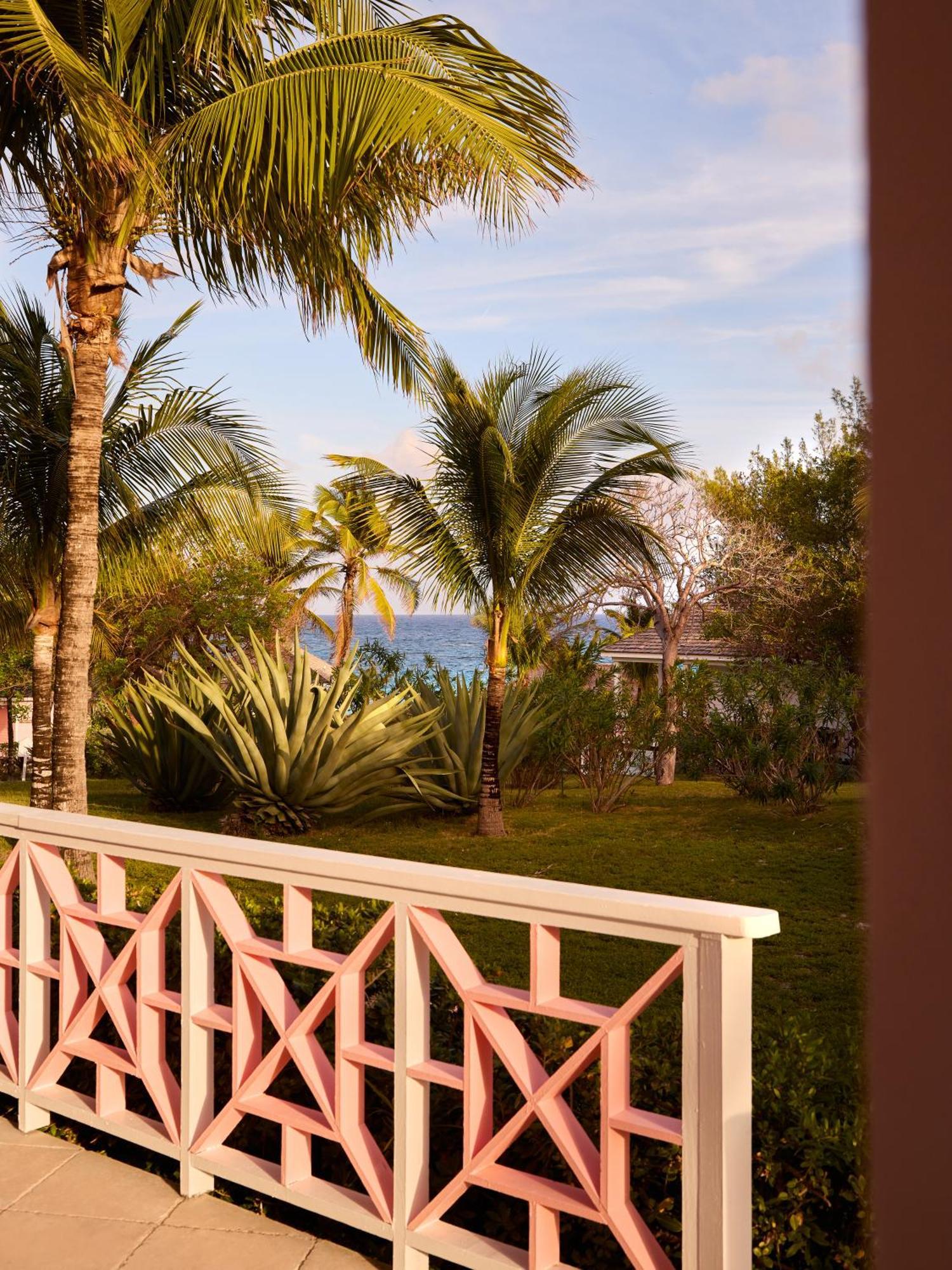 Coral Sands Inn & Cottages Dunmore Town Ngoại thất bức ảnh